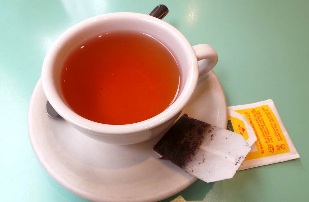 How to Instantly Make A Gallon of Iced Tea with Tea Bags